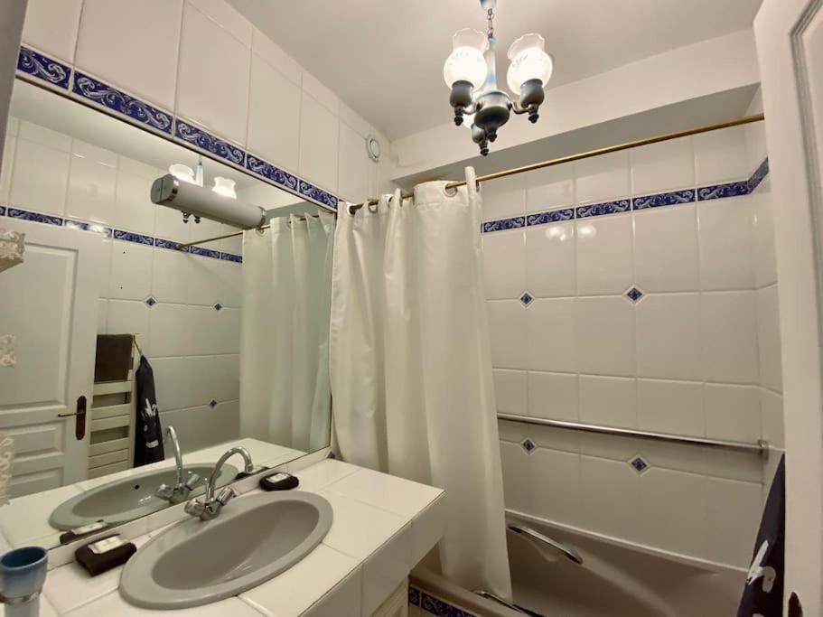 "Georgio" Grand Appartement Traversant Avec Vue Canal Et Parking Sète Buitenkant foto